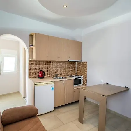 Lena Ii * Limenaria (Thasos)